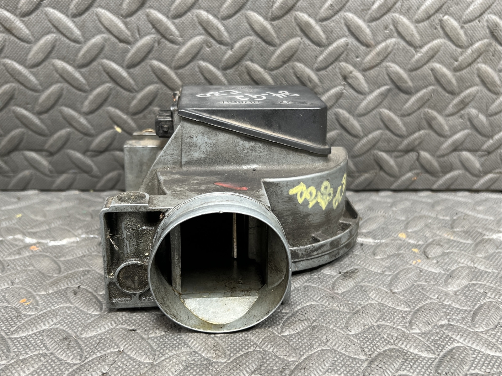 💥 OEM 19841992 BMW 325i E30 Mass Air Flow Sensor MAF Sensor Box