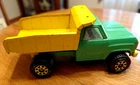 VINTAGE TONKA GREEN & YELLOW PRESSED STEEL METAL DUMP TRUCK