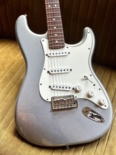 RARE 2019 Fender Player Stratocaster Rare Inca Silver Metallic with Gigbag VGC