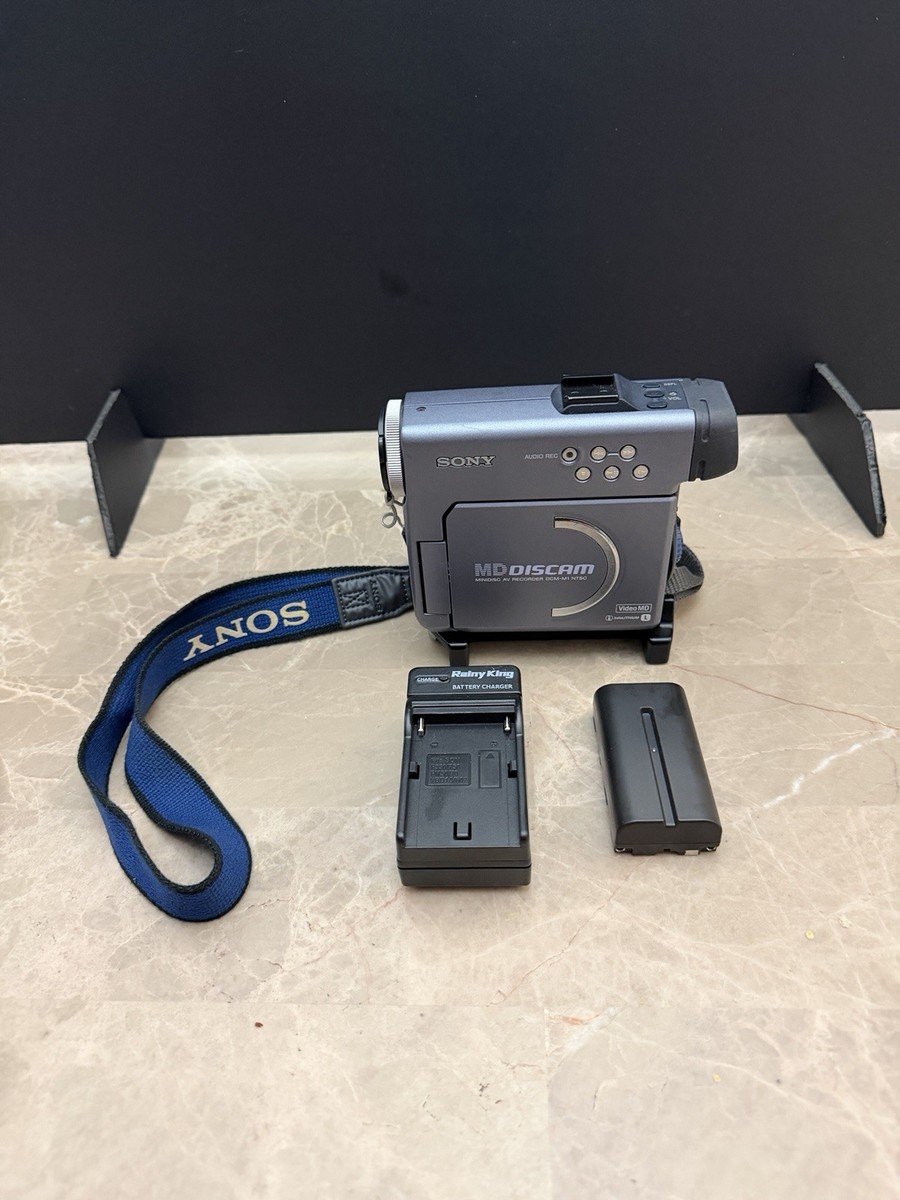 Sony DCM-m1 MD Minidisc Discam Camcorder Handycam Working Has Some