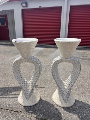 Vintage Style Modern Designed Pearl Crafted Flower Vase set of 2