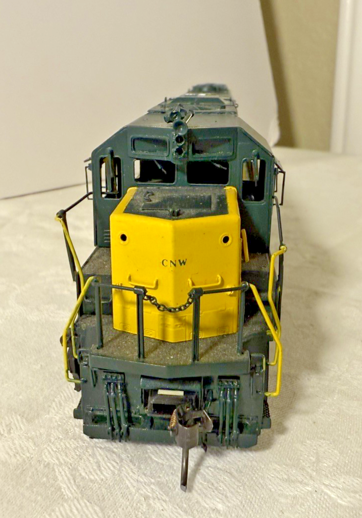 Overland OMI C&NW SD50 Chicago North Western HO Brass Model #7000