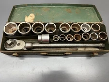 VINTAGE JH WILLIAMS H-51 3/4" DRIVE RATCHET SOCKET SET W CASE READ - USA