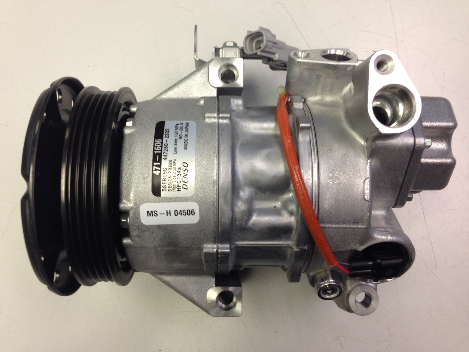 A/Cコンプレッサー ZX350-3 ZX200 ZX230用 空調コンプレッサーアセンブリ 4713660他