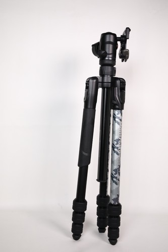 Manfrotto Befree Advanced Camera Tripod + Case (Camo Grey) MKBFRTA4CAM2-BH - Picture 3 of 10