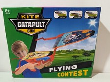 New in Box Fly Winner Kite Catapult Gun Flying Contest Outdoor Toy