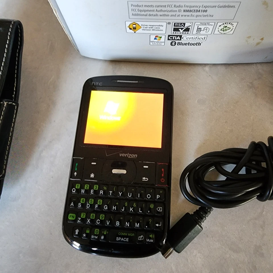 Untested Verizon HTC Ozone Global Smartphone w/ Original Box & More - Image 3 of 4