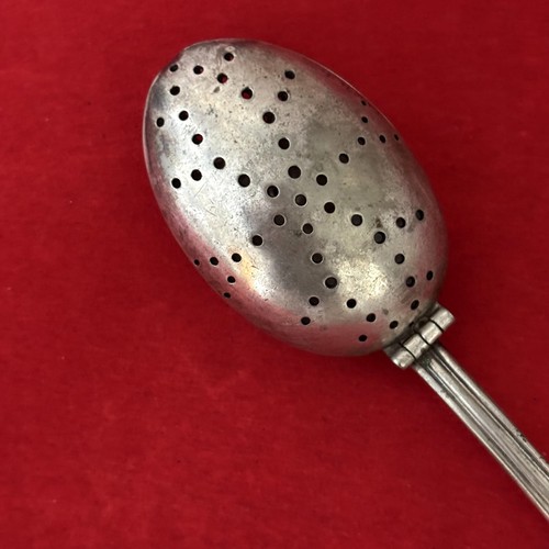 Antique 1919 Williams Bros Imperial Tea Infuser Ball Spoon Silverplate - Picture 3 of 6