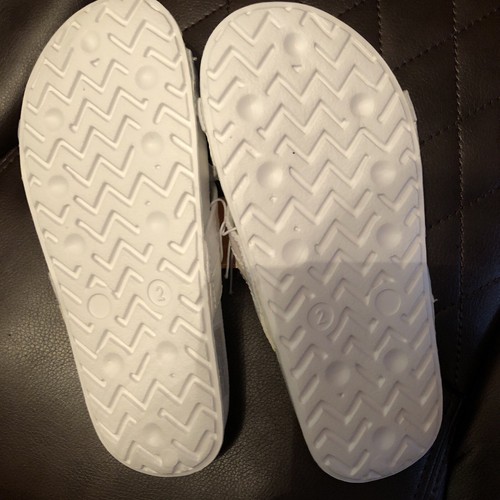 NUEVO CON ETIQUETAS Sandalias Gymboree Niñas Talla 2 Blanco Correa Cruzada Arco Clásicas Slides - Imagen 5 de 5