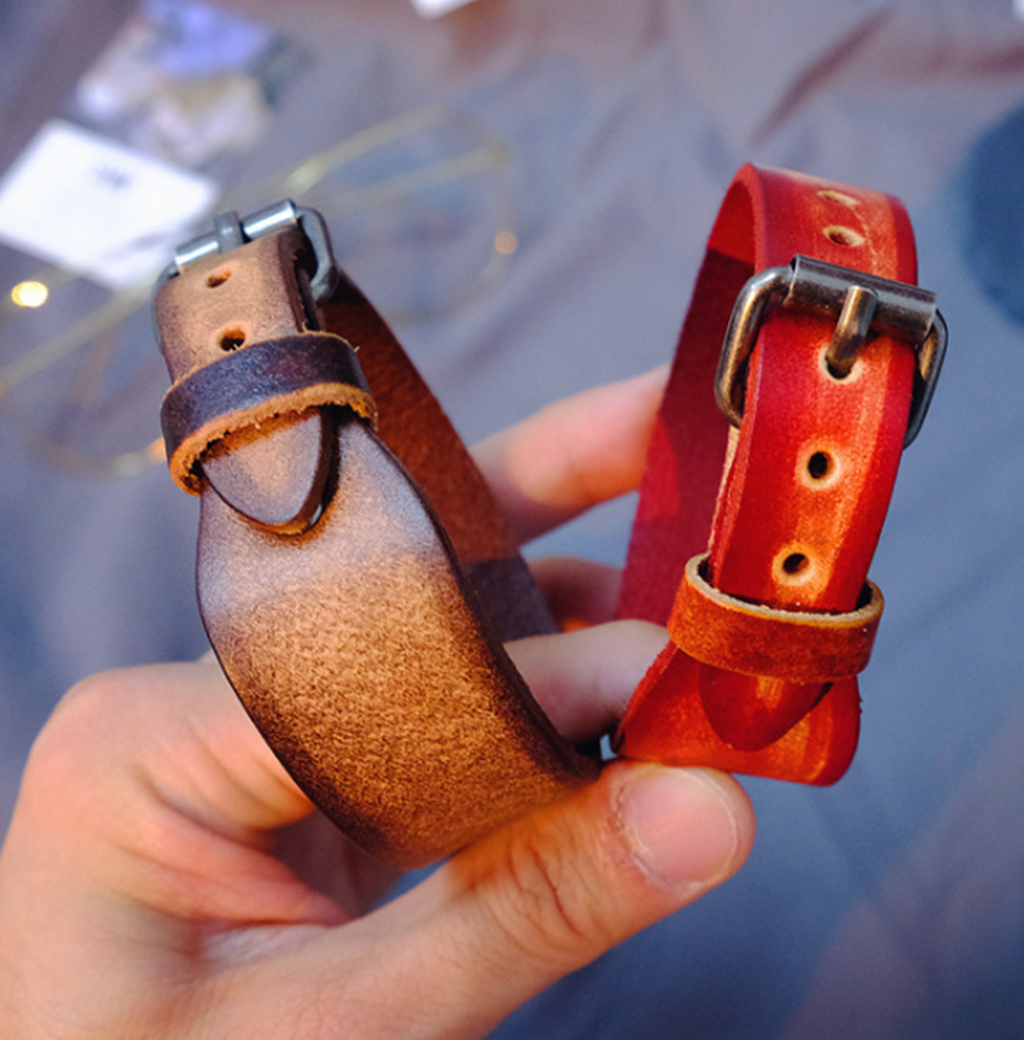 MEN/Women Gradient Genuine Leather Wristband Belt Buckle Bracelet