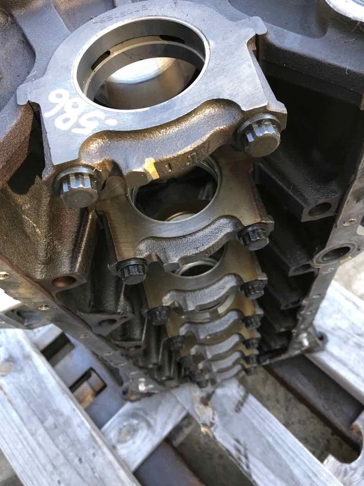 Conjunto de bloque de cilindros de motor Lexus GS300 1993-2005 6 cilindros 3,0 L tracción trasera Foto 3 de 4