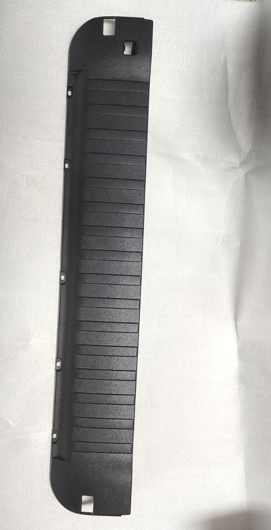 14-18 OEM BMW X5 REAR TRUNK LOWER SILL SCUFF PLATE COVER TRIM 