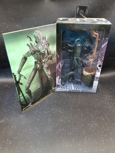Aliens Ultimate Edition Xenomorph Warrior Neca ReelToys 7" Action Figure NIB - Picture 3 of 8