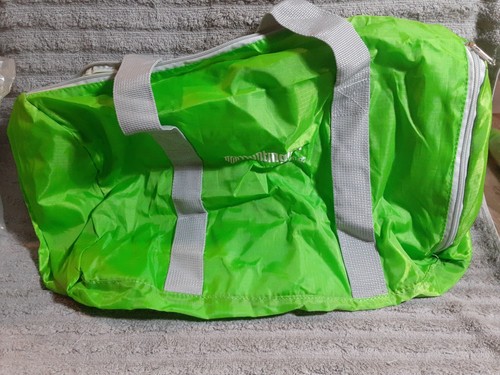 Huntington Bank Modern Lindgrün Souvenir Sammlerstück Seesack in einer Tasche - Bild 3 von 4