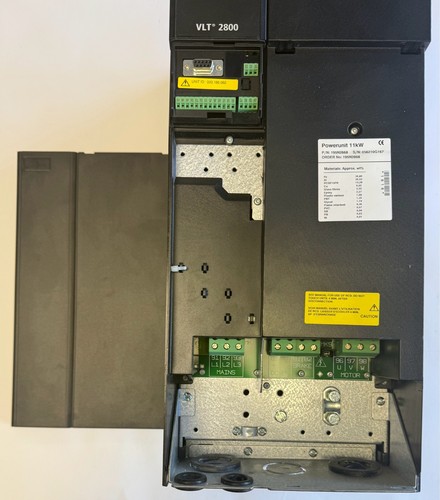 Danfoss Frequenzumrichter / VLT2880PT4B20SBR3DBF00A00C0 / 195N1112 / 18.3 kVA - Picture 2 of 12
