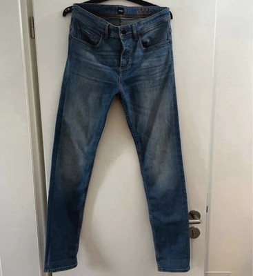 BOSS Taber Herren Jeans Denim Tapered Fit W30/L32 Baumwolle Blau