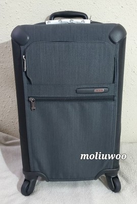 New Tumi GEN 4.2 International Expandable Grey 4-Wheeled 22