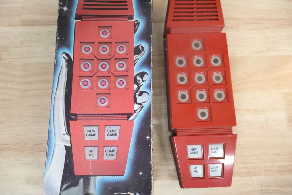 Juego usado vintage Merlin The Electronic Wizard 1978 Parker Brothers con caja - EE. UU. Foto 3 de 4