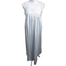 VTG Miss Dior Christian Dior Baby Blue Faux Pearl Button Lace Trim Nightgown SM