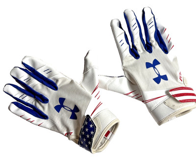 Under Armour Spotlight Football Gloves SMALL American Flag USA Stars and Stripe