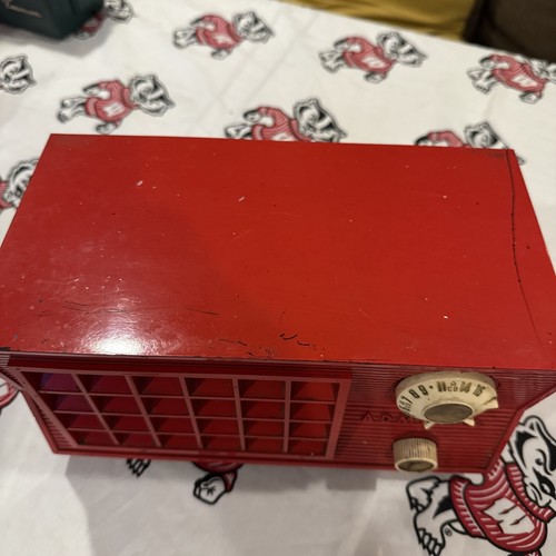 ADMIRAL ATOMIC AGE MODEL 5R35X AM TUBE RADIO IN RED WORKS - Picture 5 of 15