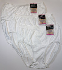 Bali Comfort Revolution Bali Briefs Style 803J 3 Pair Women s Size 10/11 White