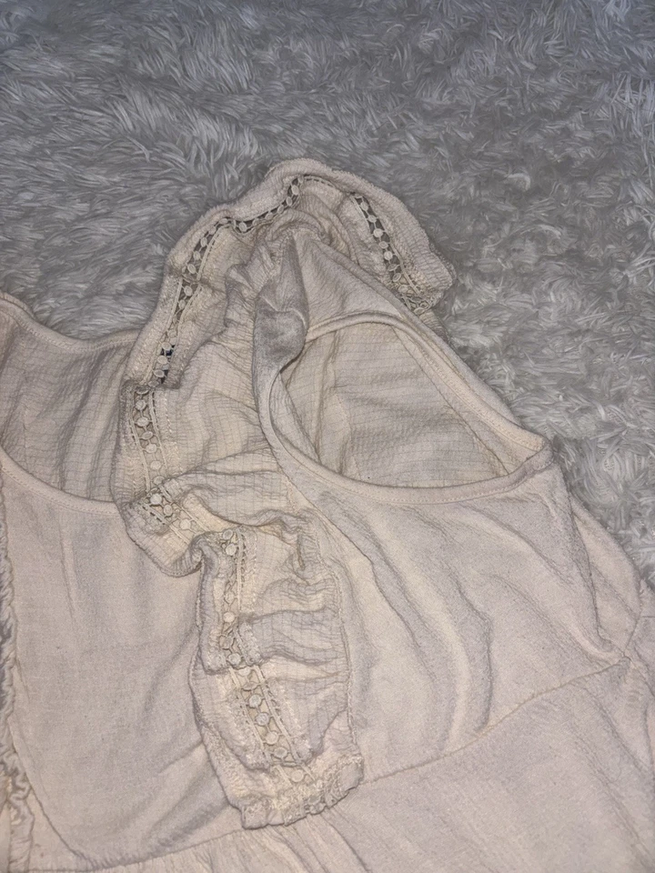 Old Navy girls sz. XXL (16) cream pretty design top. - Image 3 of 4