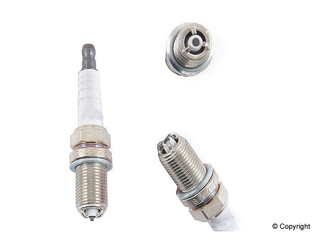 Genuine Spark Plug for Volvo S80, S90, V90, 960 8642661