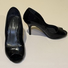 Y2K Vintage Black Patent Peep Toe Heels Classic Pump Glossy Size 7.5