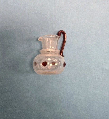 Antigua jarra miniatura de vidrio soplado a mano para casa de muñecas transparente con puntos rojos - Imagen 6 de 6