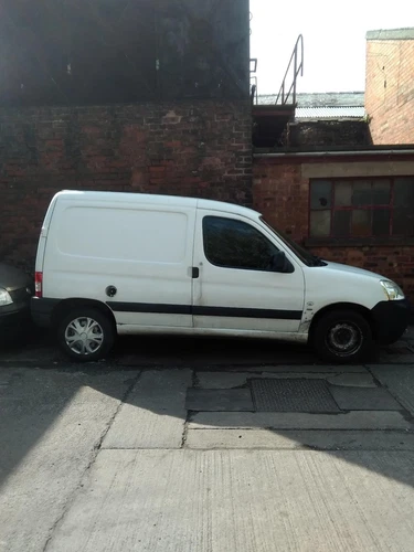 PEUGEOT PARTNER MK1 1997 - 2010 LEFT DOOR MIRROR MANUAL NON HEATED 0001849390