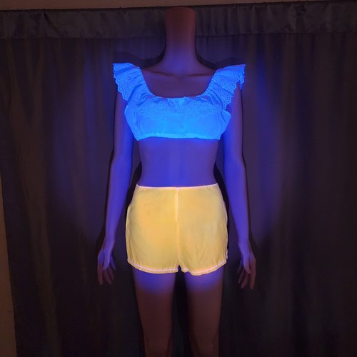 Vintage Bloomer Shorts Size Small Handmade Light Pink Neon Glow Silky - Picture 5 of 18