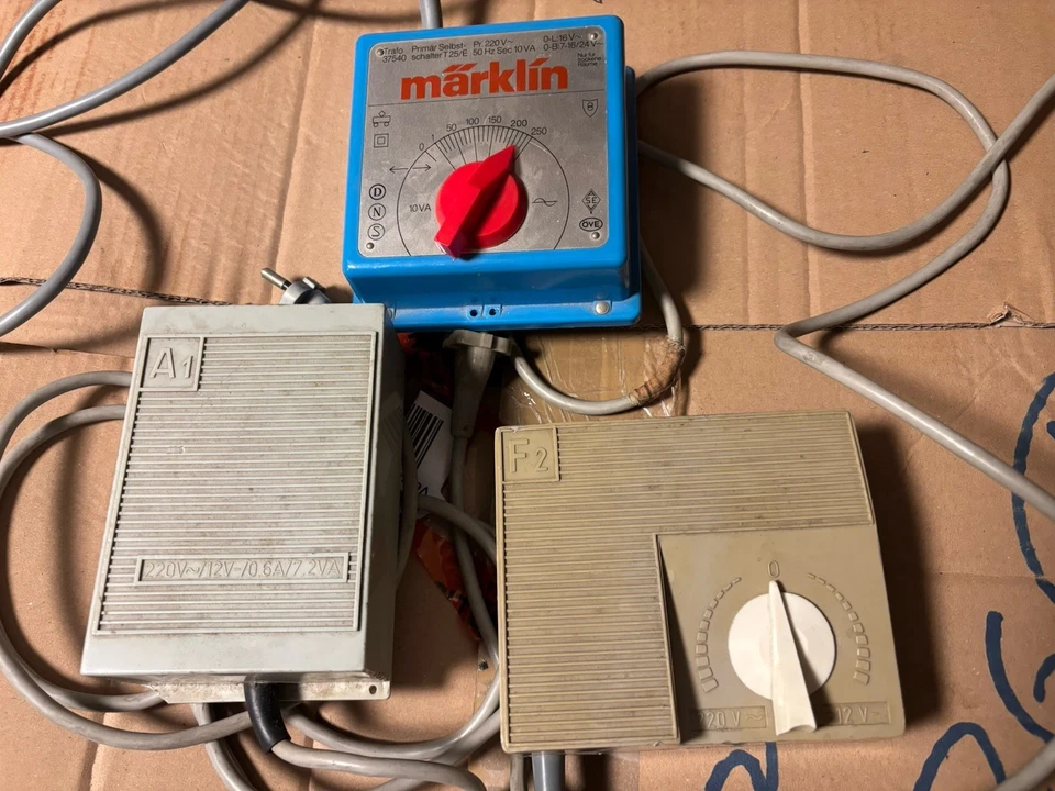 3x.  Trafo:  Märklin 37540 ,  Piko A1 ,    Piko F2 Getestet