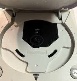 Sega Dreamcast HKT-3020 White System Console Only For Parts or Repair No Power