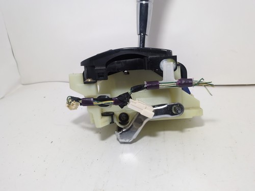 2001-2007 Toyota Highlander Shifter Shift Gear Select Lever - Picture 9 of 9