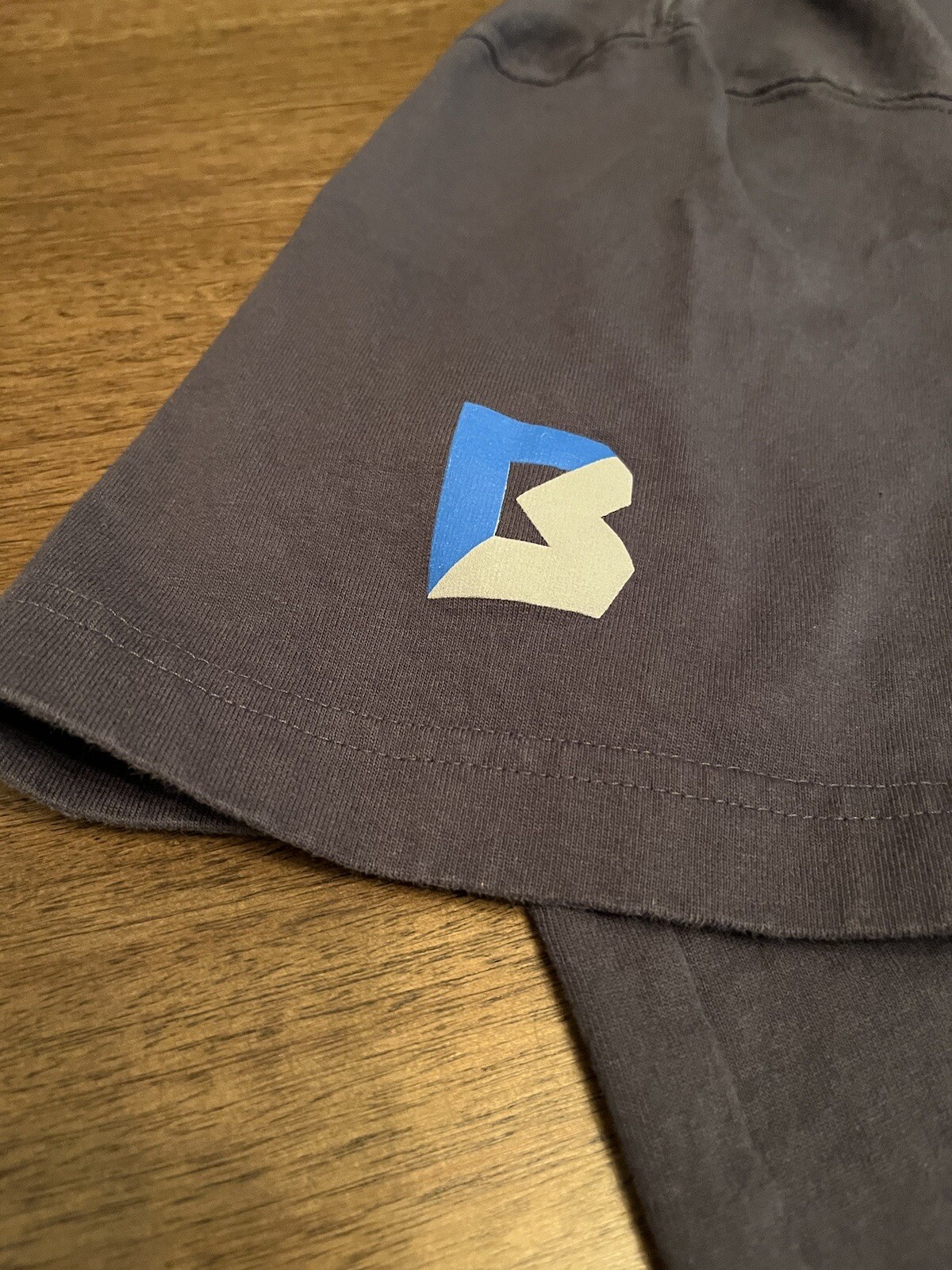 Carhartt Shirt Men’s Large Gray Original Fit Pocket Tee Cotton Logo on