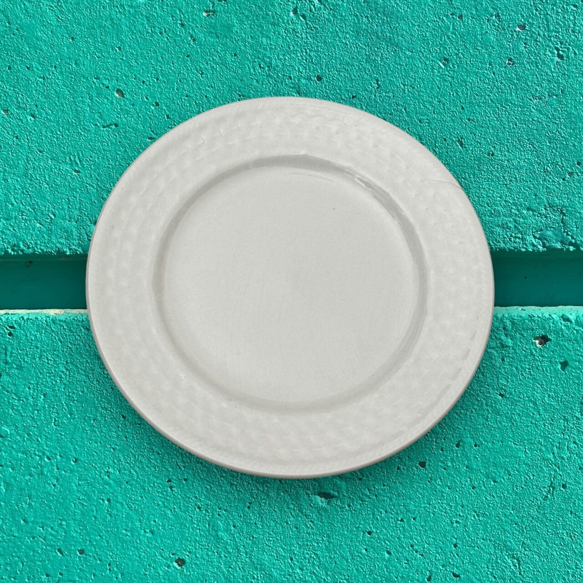 Oneida Stoneware Wicker Dinnerware White *YOUR CHOICE*