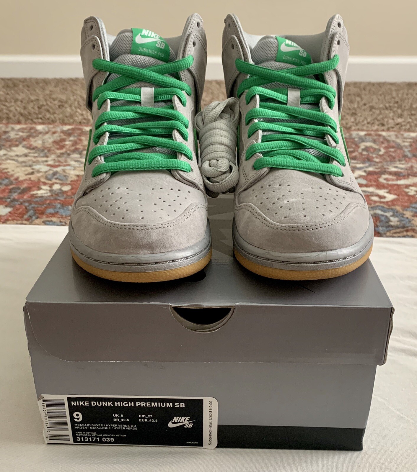nike sb silver box