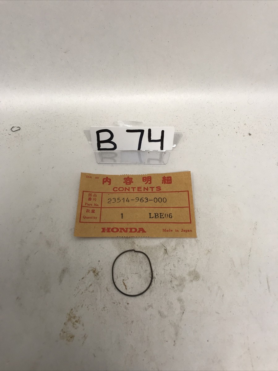 FREED OEM HONDA ENGINE 23514-963-000 SPRING NOS | eBay