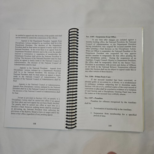 Bylaws and Ritual Ladies Auxillary to the VFW 2005 Podium and Booklet Editions - Picture 7 of 16