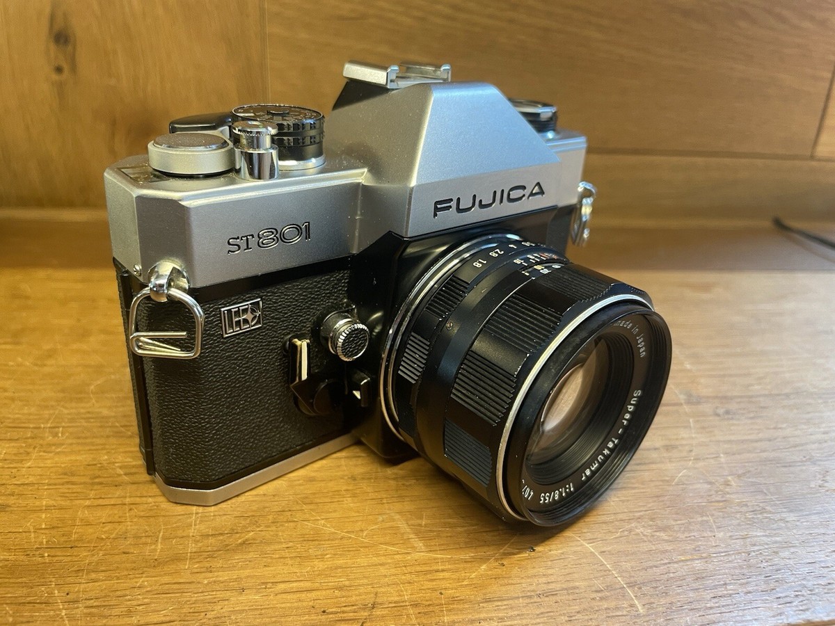 Mint w/ Case* Fuji ST801 LED Film Camera Super Takumar 55mm Mint w/ Case* Fuji ST801 LED Film Camera Super Takumar 55mm