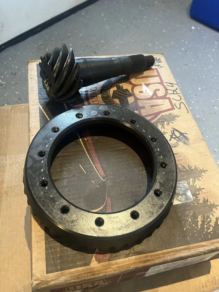 Juego de anillo y piñón de engranaje de alto rendimiento Yukon Chrysler YG C8.89-373 Foto 3 de 4