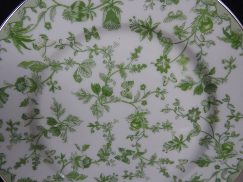 6 Grace Teaware Green Toile Salad Dessert Plates 8" NEW - Picture 2 of 3