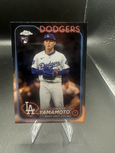 2024 Topps Chrome Update - Yoshinobu Yamamoto #USC108 RC Rookie Dodgers - Picture 1 of 2