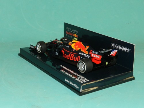Minichamps 1/43 Aston Martin Red Bull Racing RB16 A.Albon 70th Anniv. GP 2020 MB - Picture 2 of 6