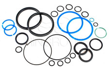 T150K Traktor T-150K ( Dichtsatz ) Ø 125 / Dichtungssatz für Hydraulikzylinder 