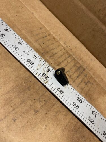 A pre-owned choke lever from a McCulloch Eager Beaver 2.0 Chainsaw - Picture 2 of 4