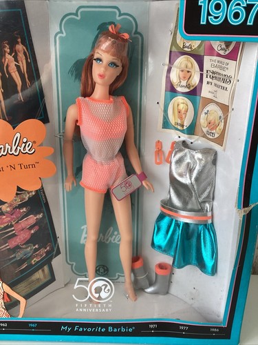 2008 MY FAVORITE BARBIE 1967 BARBIE TWIST ‘N TURN - N4976 - ORIGINAL BOX DAMAGED - Picture 8 of 20