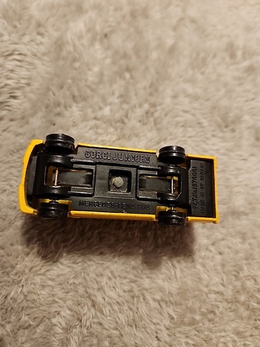 Vintage CORGI JUNIORS Yellow Mercedes-Benz Bus 1:64 Diecast Great Britain - Picture 5 of 5