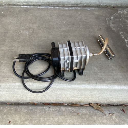 EcoPlus Compressor Air Pump 728450 120V 60Hz 15W 2.9 PSI All Water Types